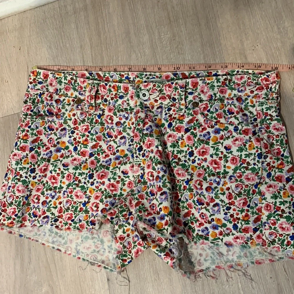 Madewell Floral Print Shorts - Picture 6 of 7